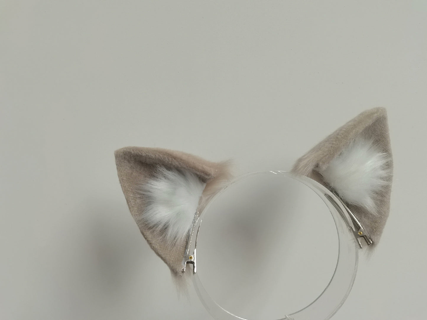 Cosplay Cat Ears Tail Kit Cosplay Cat Headdress Genshin Impact Lynette Headband Grey Cat Ears Costume Accessories Custom Animal Ears Furry Ears Faux Fur